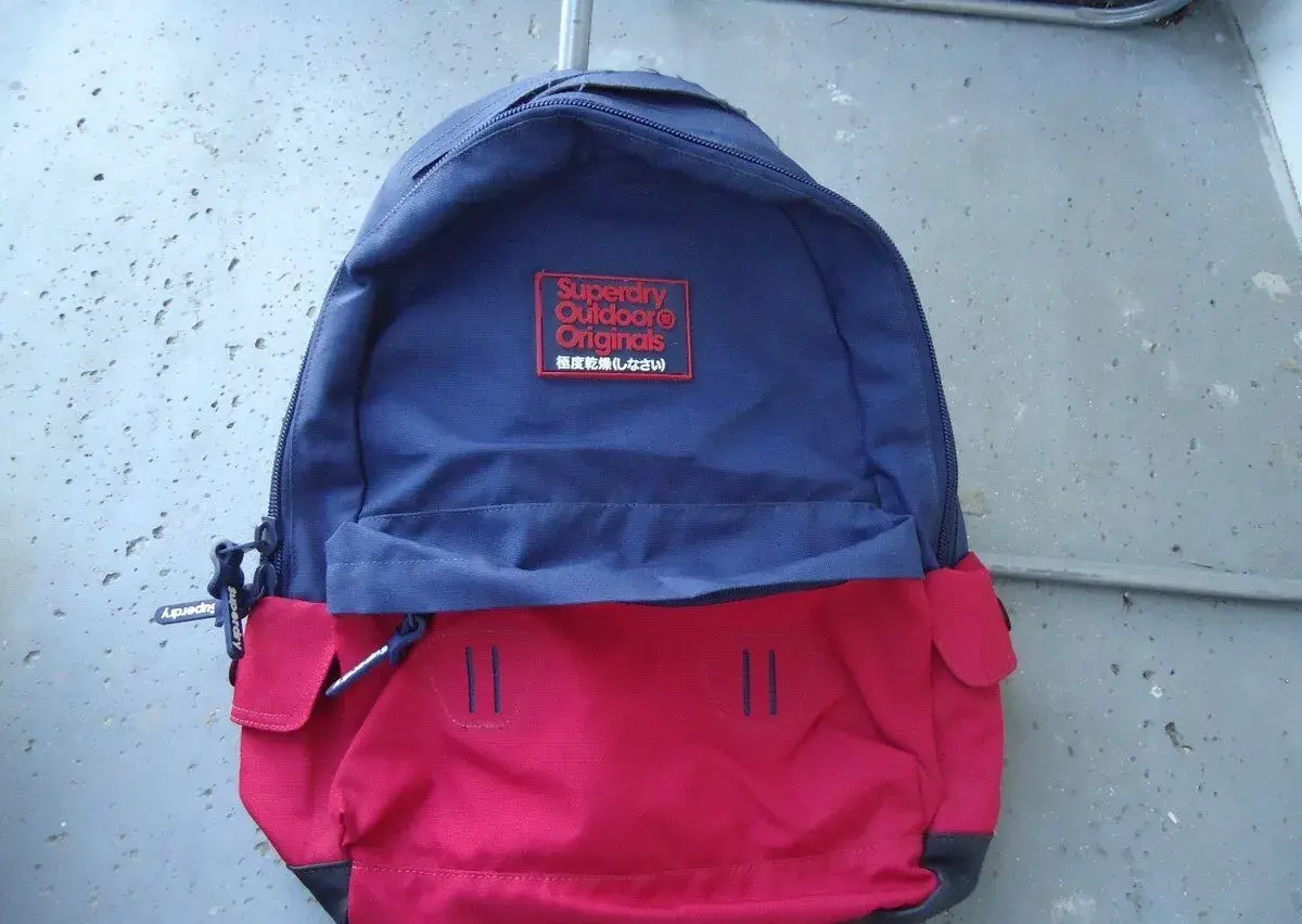 Batoh Superdry, objem cca 25l