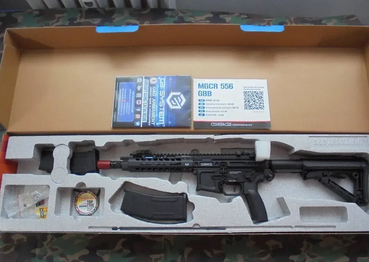 G&G MGCR556 7" gas GBB full metal.