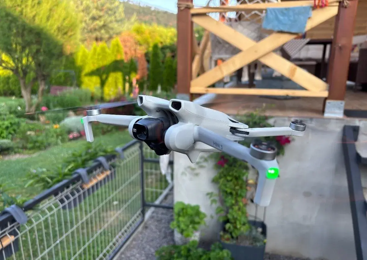 DJI MINI 3 - VYSKA 500M