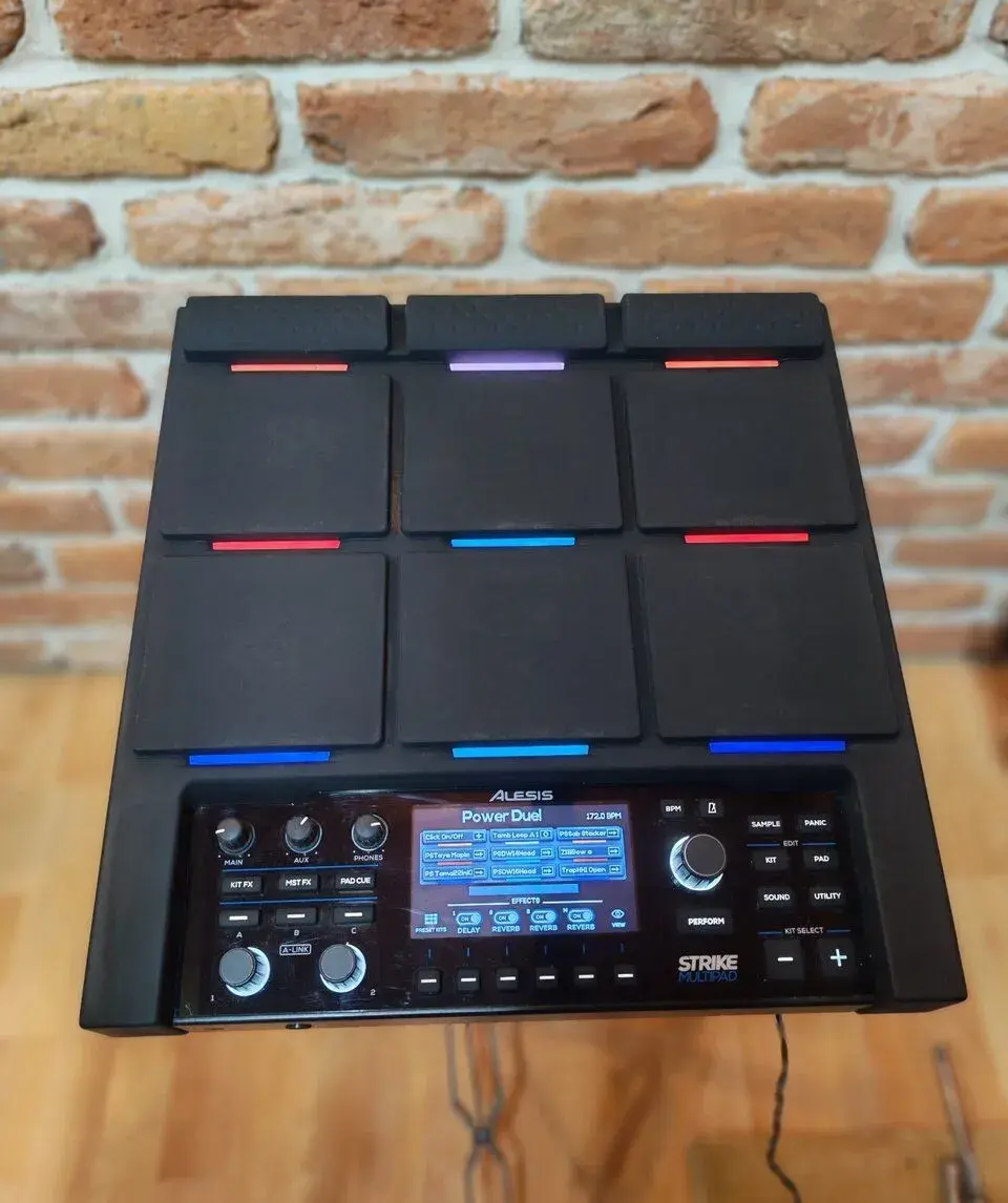 Alesis strike multipad