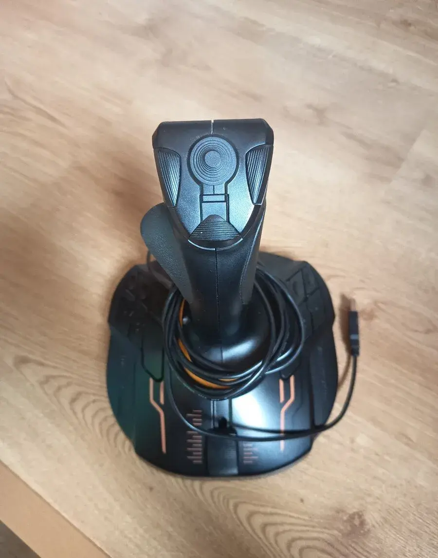 Joystick Thrustmaster