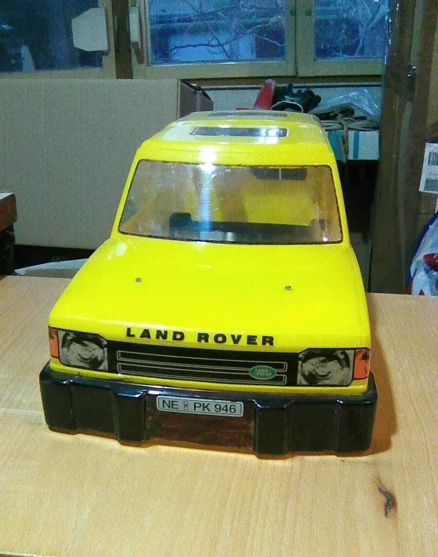Rc auto Robbe Landrover Discovery 1:10.