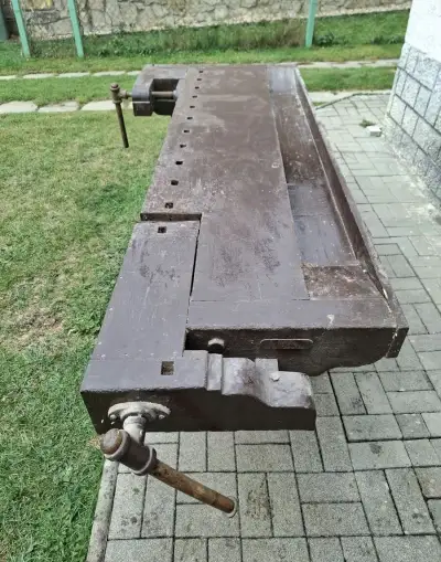 Drevený stôl hoblica