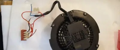 Elektromotor z digestora MORA