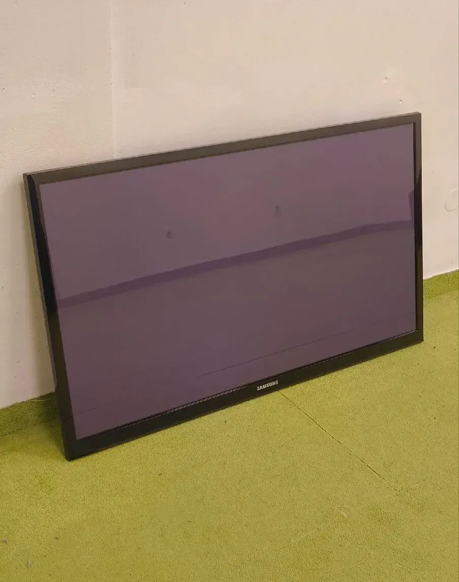 Samsung PS51E450 – plazmový televízor 51" (130 cm)