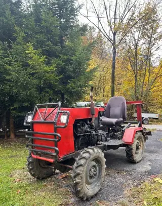 Malotraktor domácej výroby 4x4