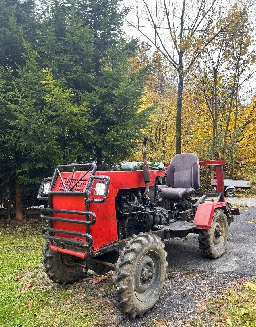 Malotraktor domácej výroby 4x4