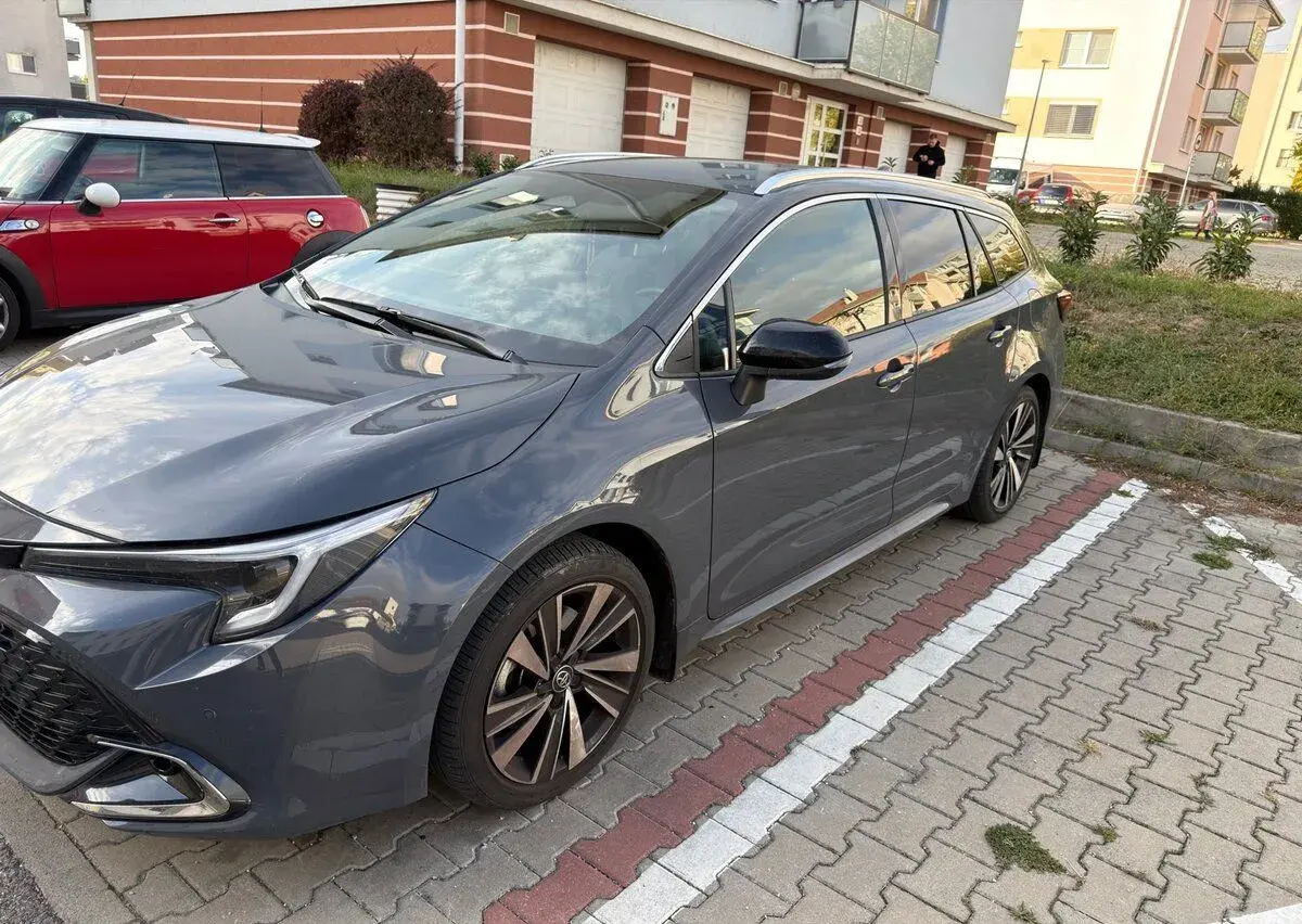 Toyota Corrola – 2026, 15 000 km
