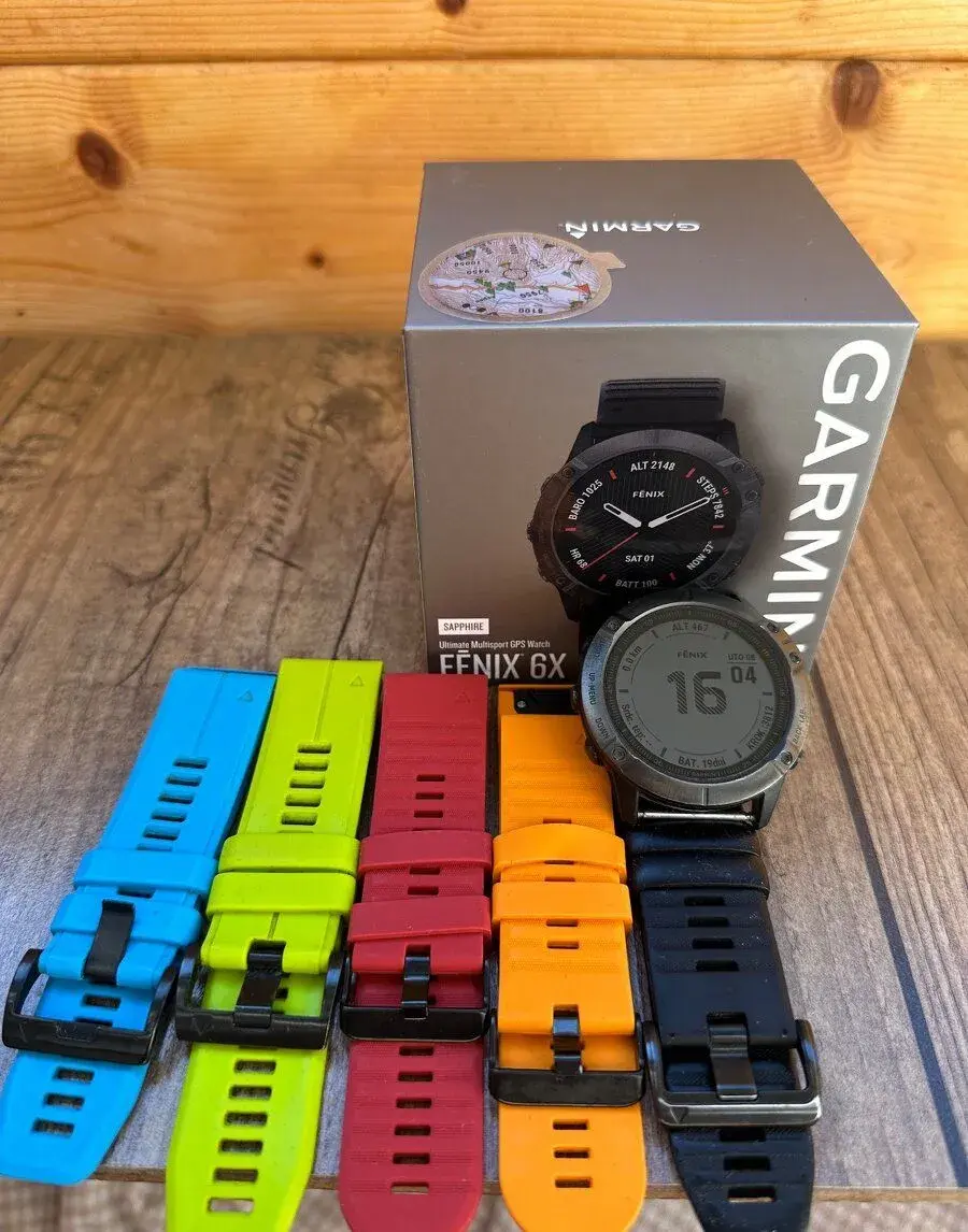 Garmin Fenix 6x Sapphire komplet balenie + grátis 4 remienky