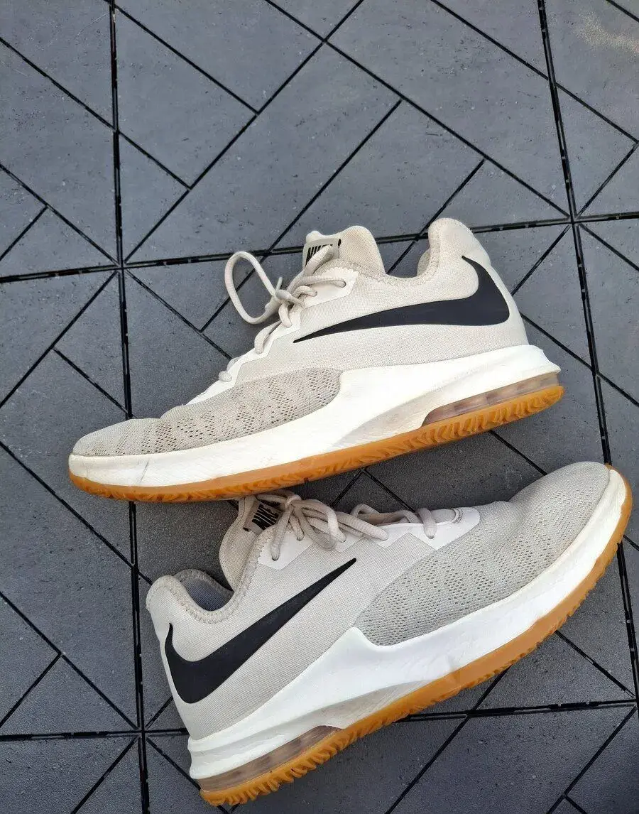 Tenisky Nike na basketbal vel. 41