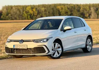 Volkswagen GOLF – 60 km