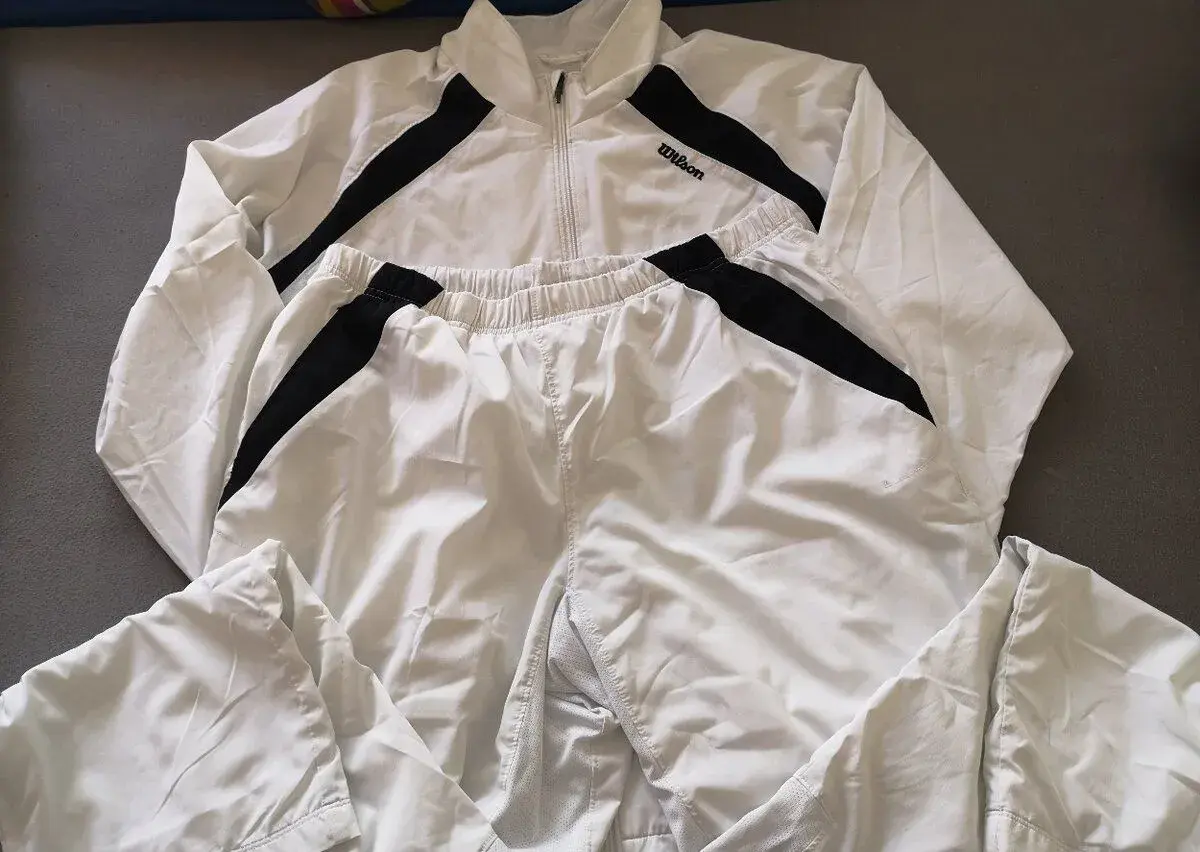 Panska športova suprava Wilson v. Xl