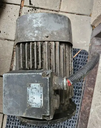 Elektromotor MEZ Mohelnice