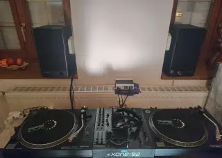 Prémiový DJ setup (Xone:92, Traktor, HD 25 Ireland) + zbierk