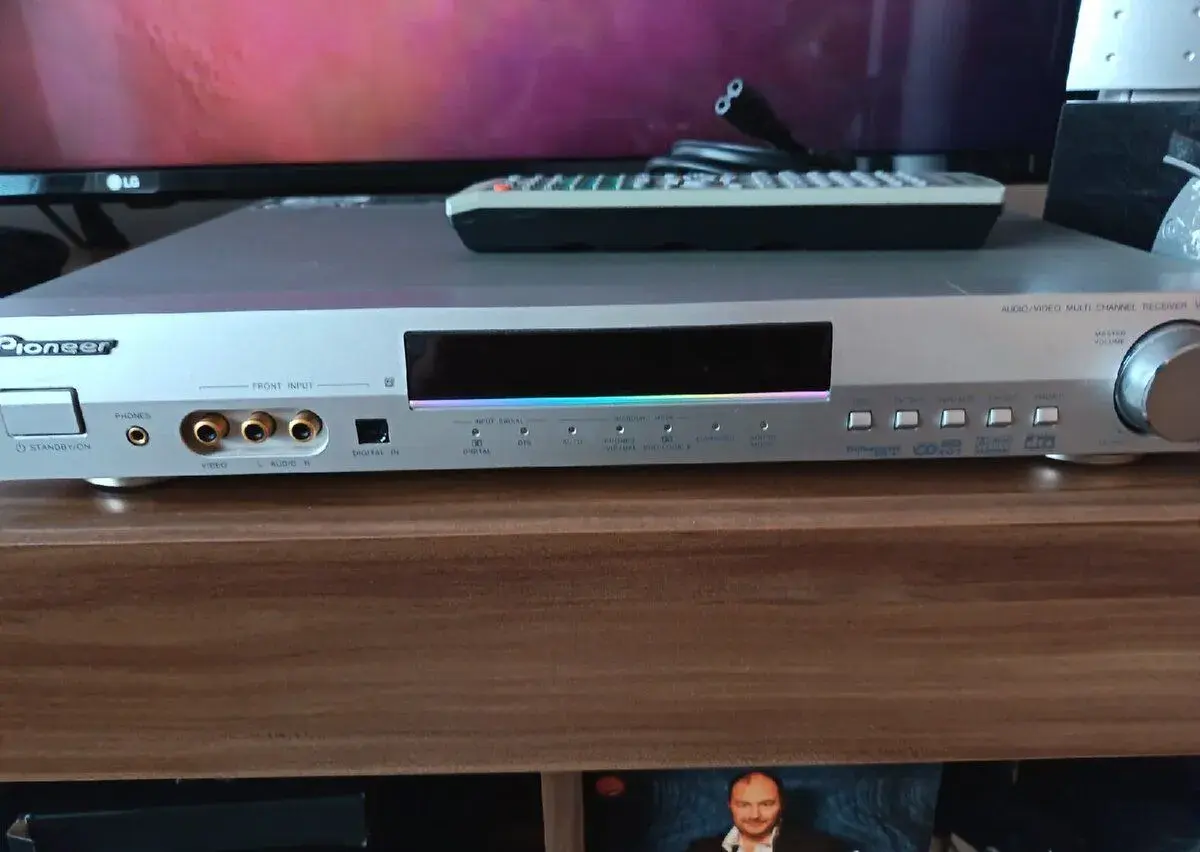 Pioneer Vsx-c100 + Pioneer s-h 710V