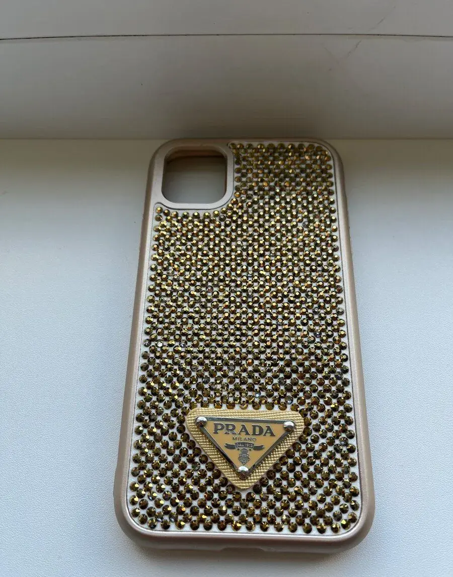 Kryty na Apple iPhone