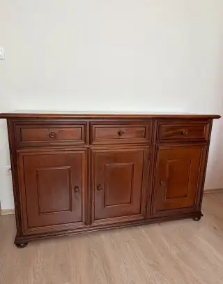 Talianska masívna komoda/pribornik z poctivého dreva