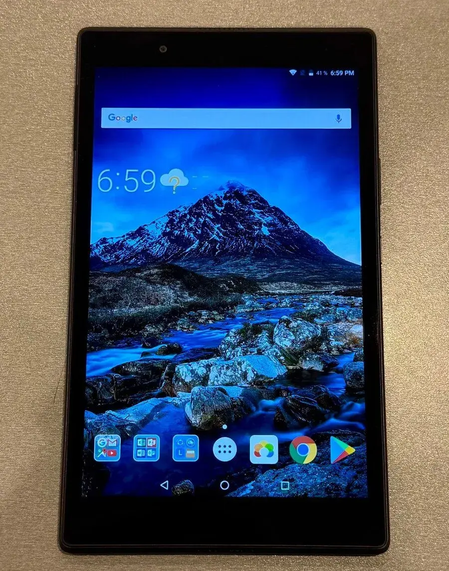 Lenovo Tab 4 8 LTE – veľmi zachovalý stav + origináln