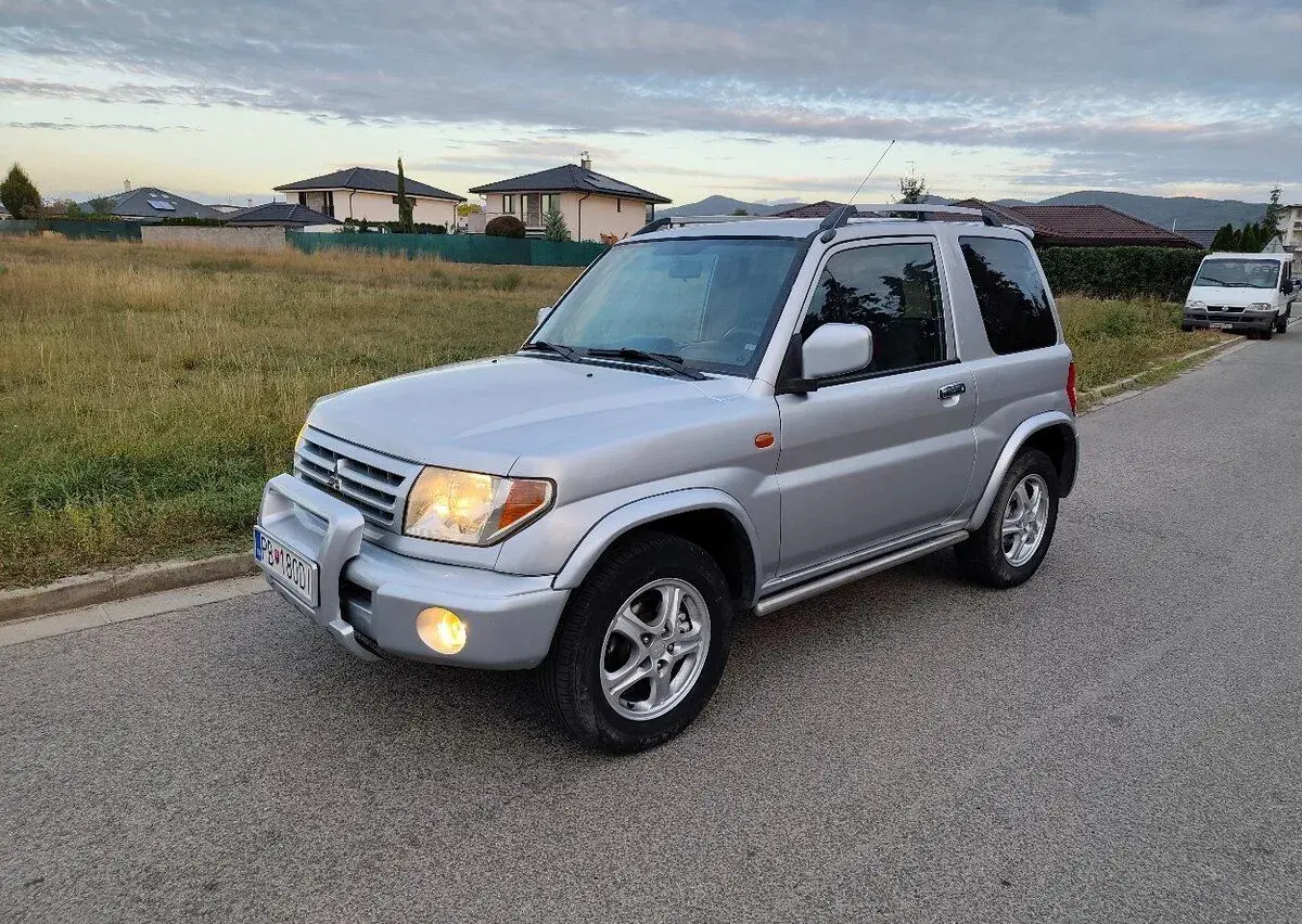 Mitsubishi Pajero – 2004, 100 km