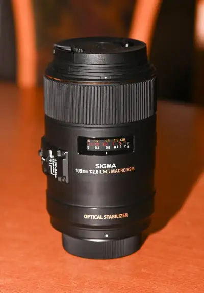 Sigma 105mm F2.8 DG macro HSM OS pre nikon