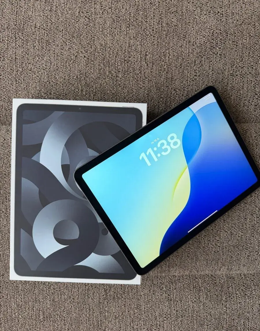 Apple iPad Air 5. generácie 64 GB Wi-Fi M1
