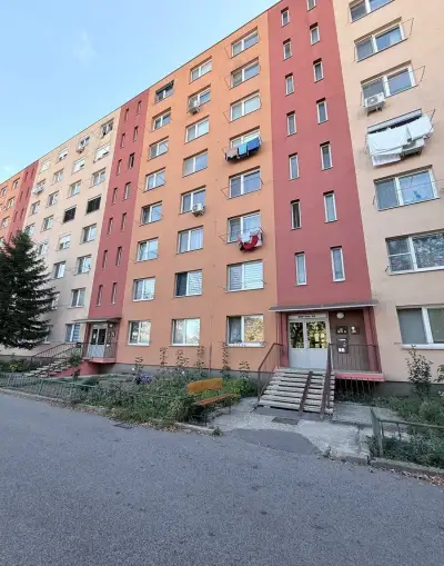 2 izb byt na prízemí SNP Šala