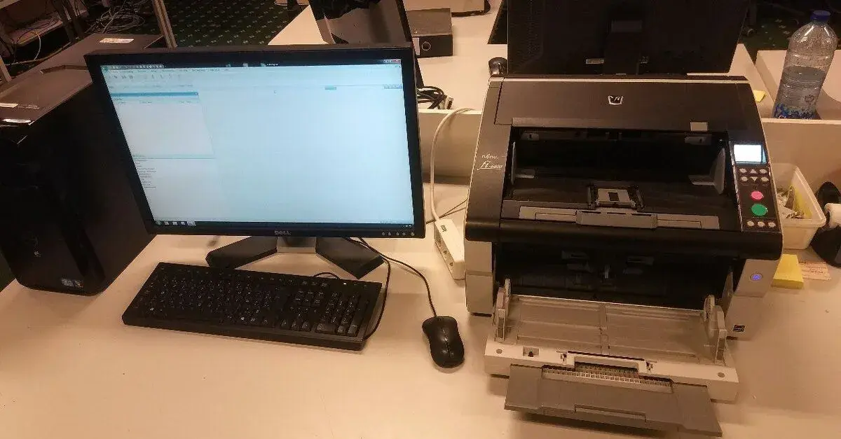 Profesionálne skenery Fujitsu fi-6800 a Fujitsu fi-6400