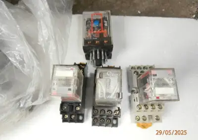 Rele MY2,MY3,MY4 a pod.