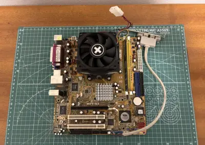 ASUS M2V-MX + AMD Athlon Dual 4050e 2,1Ghz + RAM 2GB