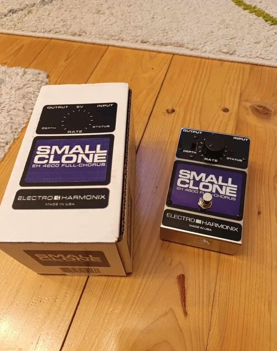 Electro-Harmonix Small Clone Chorus pedál
