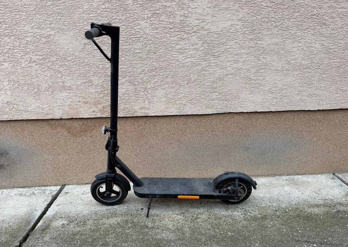 Elektrická kolobežka 3