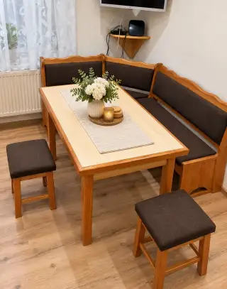 Kuchynskú rohovu sedaciu súpravu