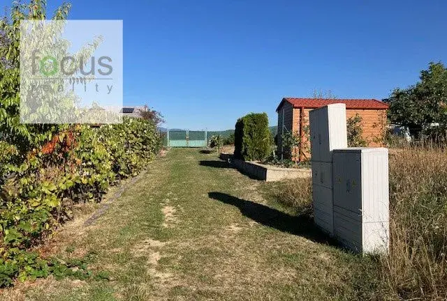 Záhradka 380 m2 Amfiteáter - Zlatý potok