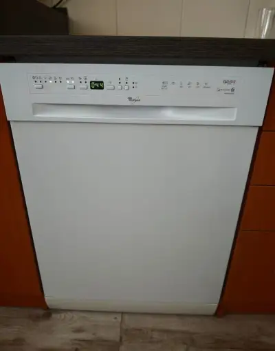 Umyvacka riadu Whirlpool