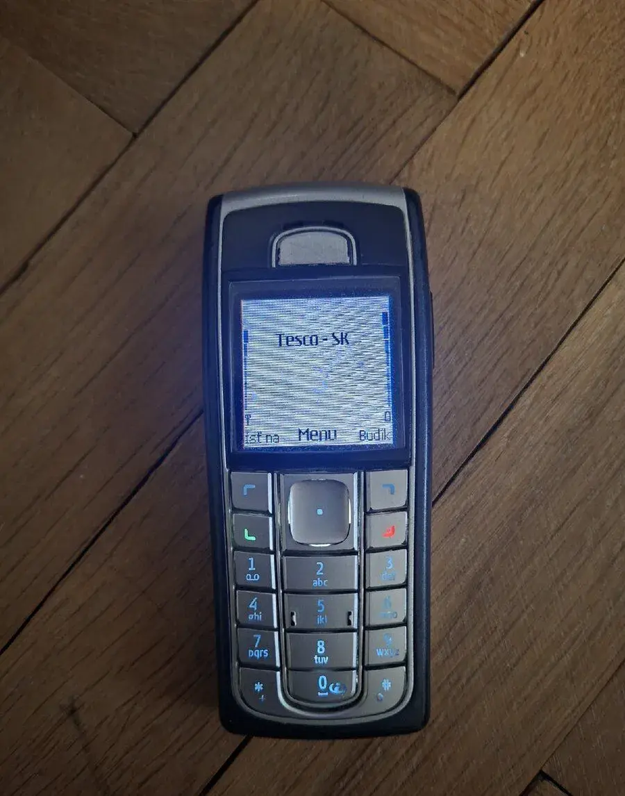 NOKIA 6230