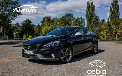 Volvo V40 – 2015, 214 000 km