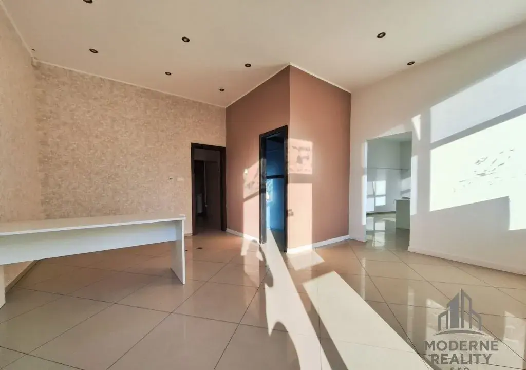 Na predaj obchodný priestor 55m² v nízkoenergetickej novosta