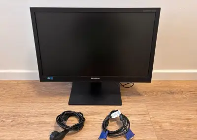 Monitor Samsung SA300