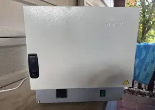 Laboratórna sušiaca pec SNOL 24/200 (do 200°C) – r.v. 2020
