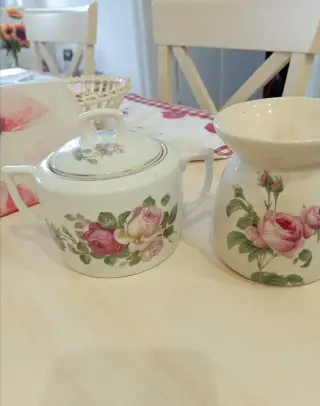 Cukornička a odparovač vonných olejov