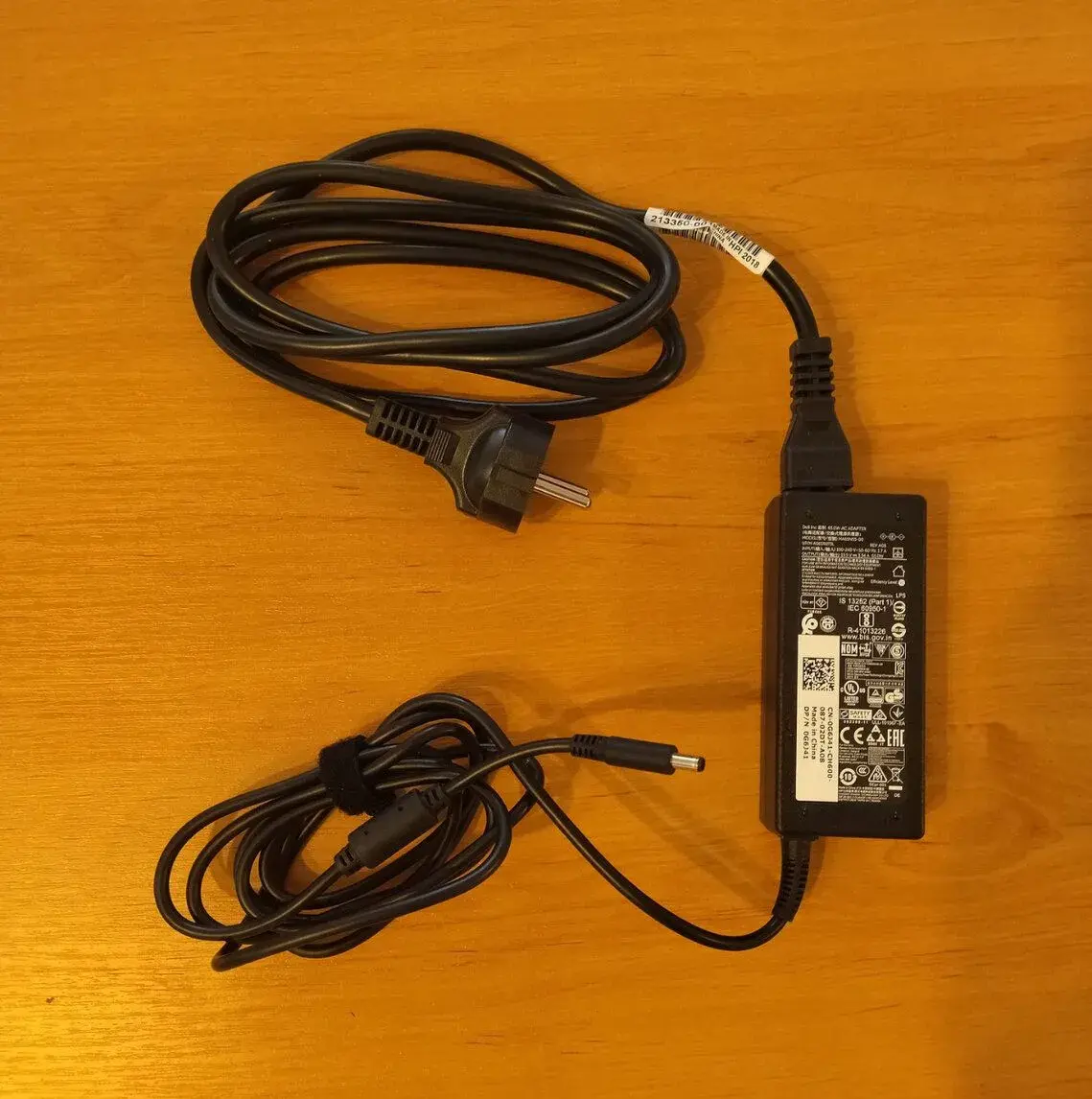 Adaptér Dell 19,5 V, 3,34 A, 65 W