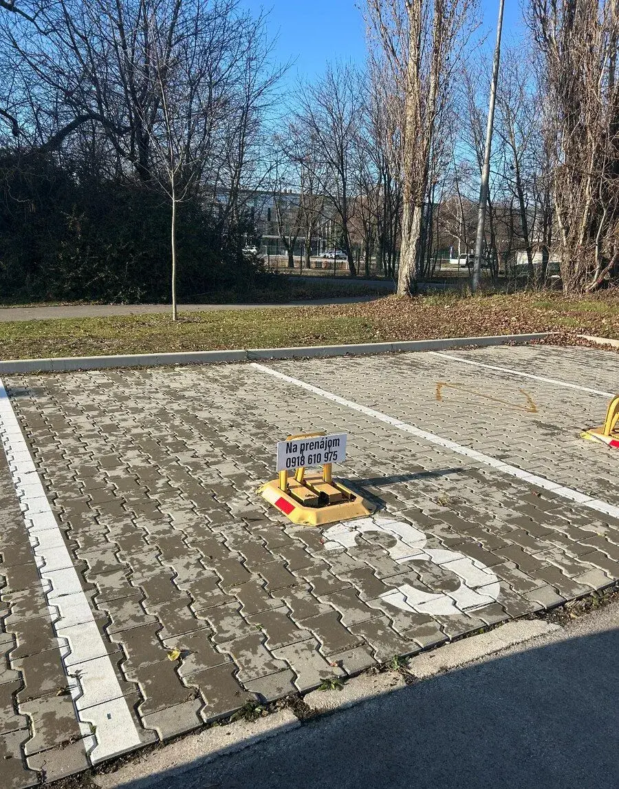 Parkovacie miesto Piešťany
