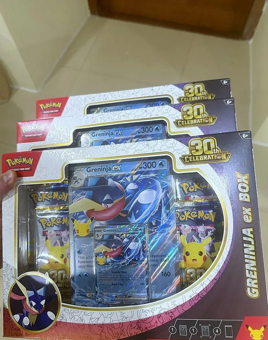 Pokémon TCG 30th Celebration Greninja ex Box – nový, EN