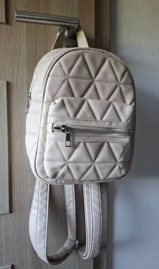 Damsky mini ruksak