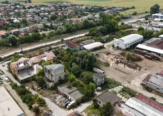 Prevádzkový areál v Chynoranoch