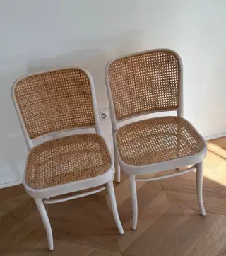 TON, stoličky 811