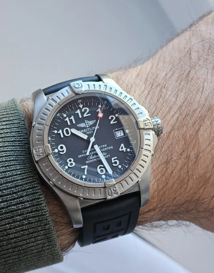 Breitling Avenger Seawolf 44mm 2008 Titan