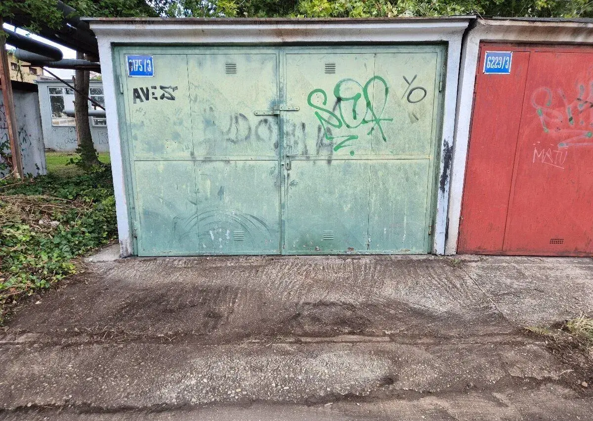 Predaj garáže Dopravná ul. Rača
