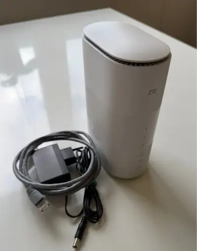 ZTE MC801A 5G/LTE modem