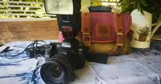 profi sada canon eos 6D mark 2 + canon EF 28-135 + blesk